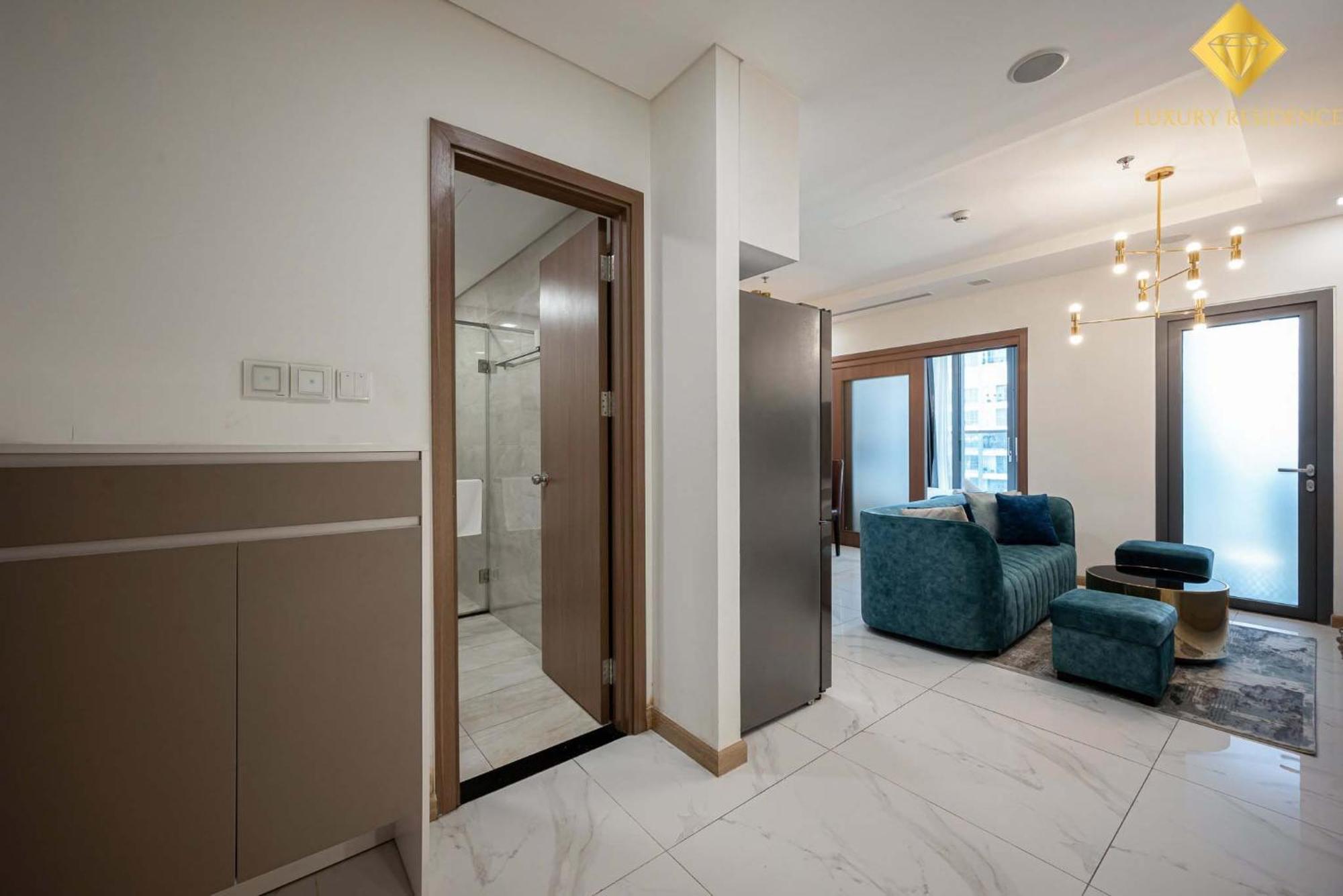 Landmark 81 Signature *